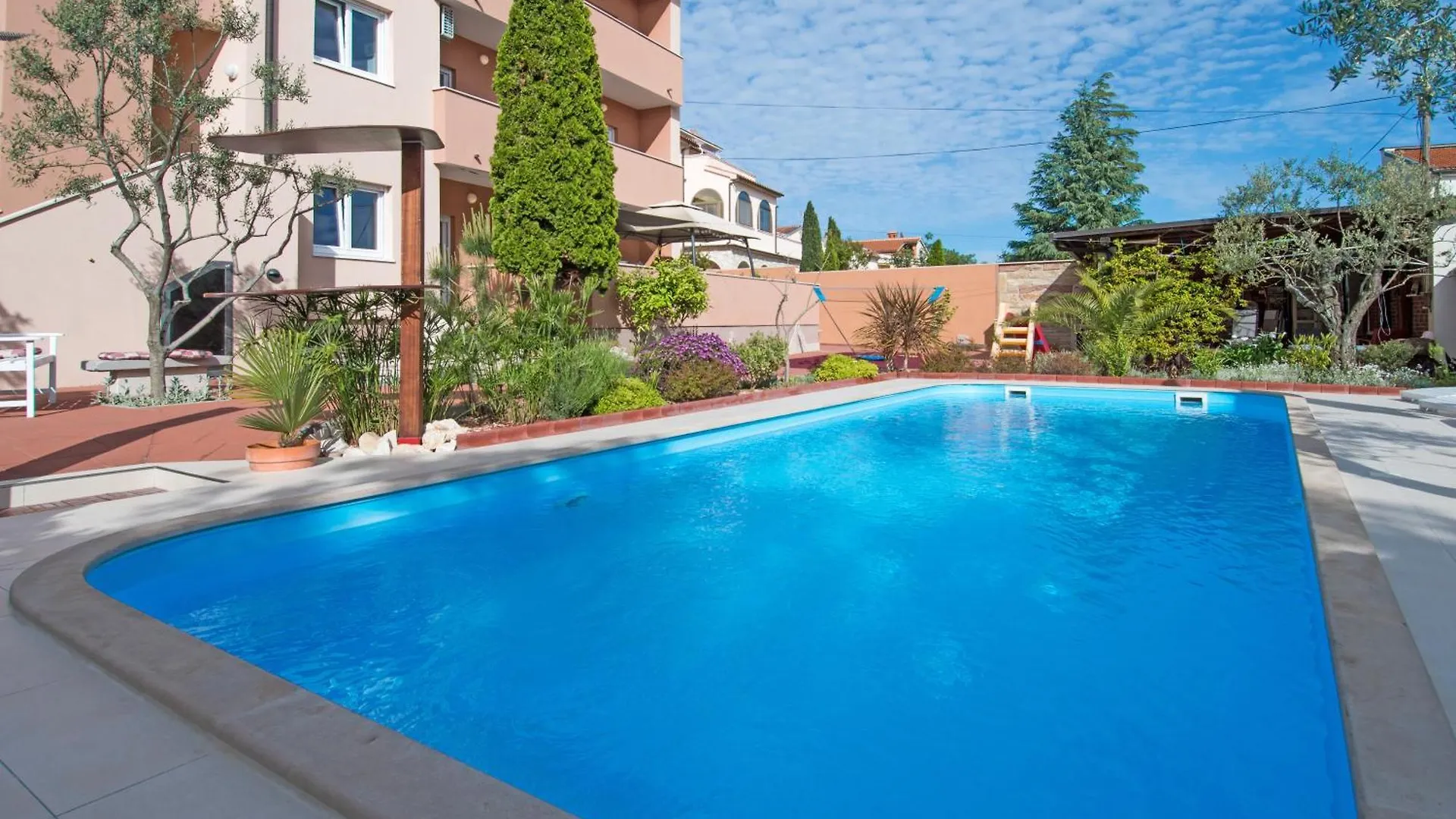 Apartment Oros Medulin Gd